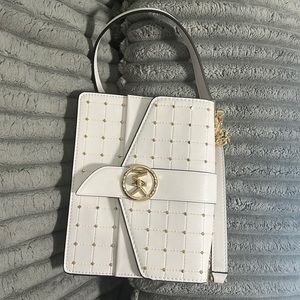 MICHAEL KORS GREENWICH SMALL STUDDED FAUX LEATHER CROSSBODY BAG OPTIC WHITE